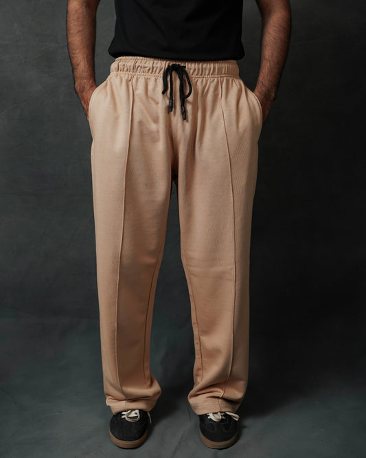 CARAMEL PLEATED STRAIGHT TROUSER