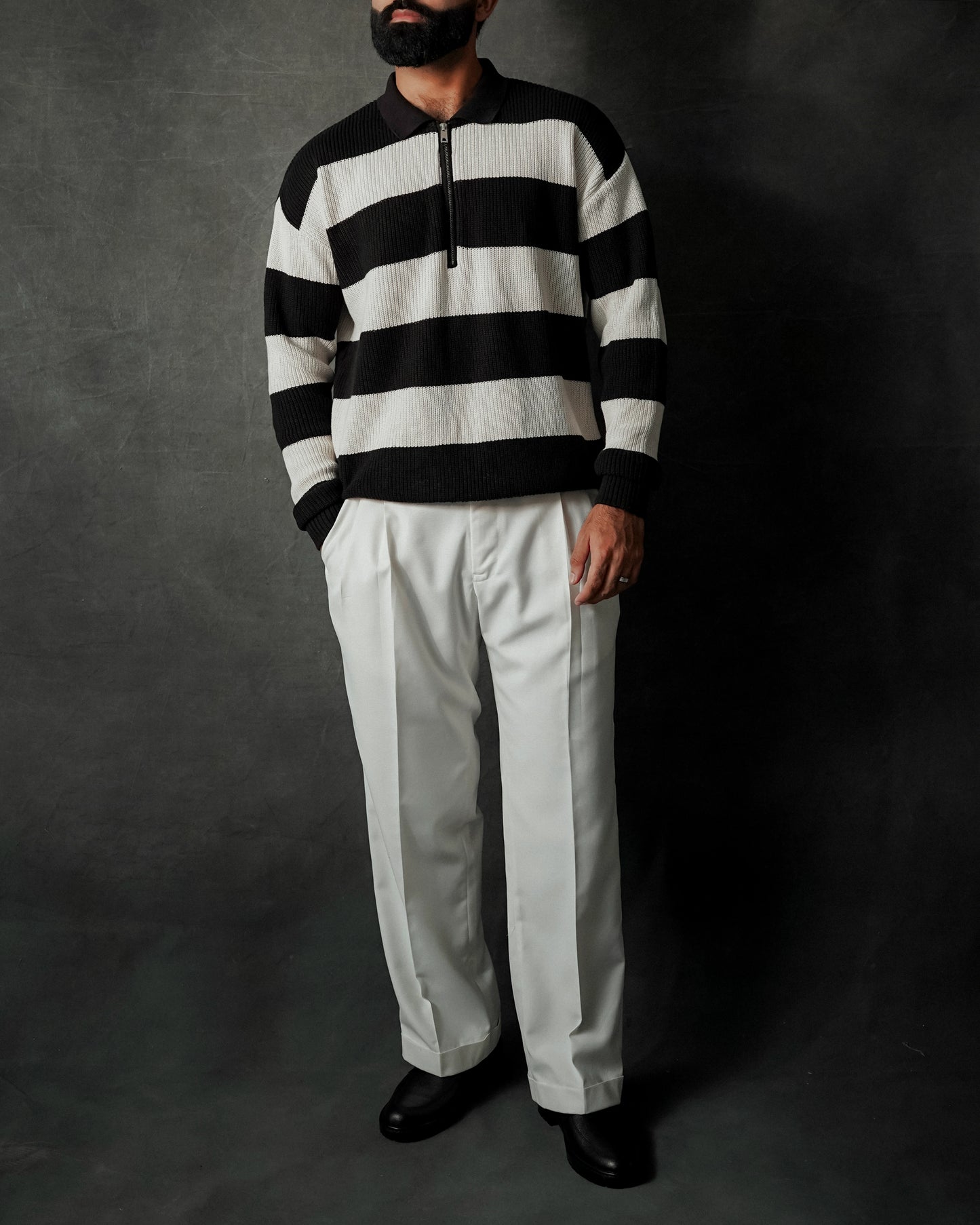 BLACK & WHITE STRIPE RELAXED SWEATER