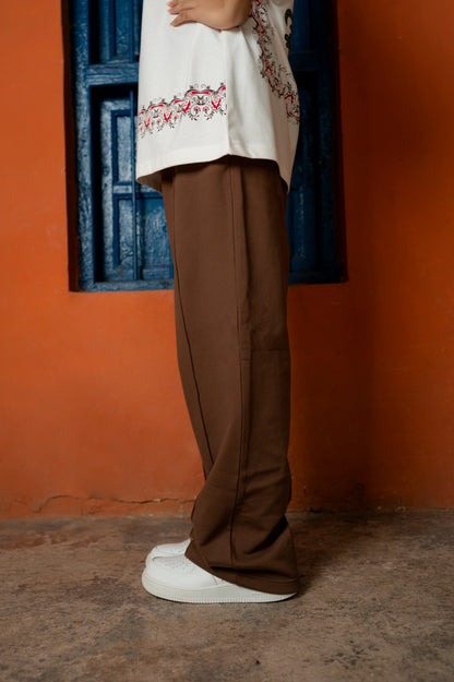 BROWN PLEATED STRAIGHT TROUSER